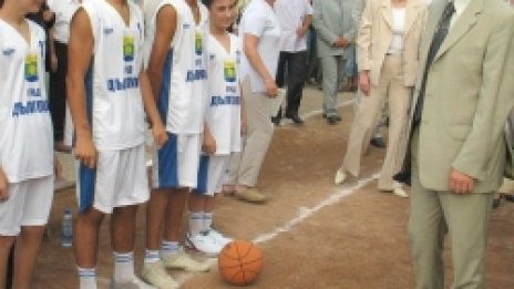 Президентът победи шефа на &bdquo;Лукойл&ldquo; на стрийтбол