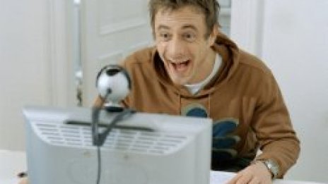 AOL дава 5GB безплатно онлайн място