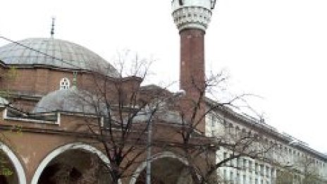 Рамазанът съвпада с предизборната кампания