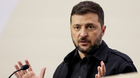Зеленски: Русия се снабдява с чуждестранни компоненти за дронове и ракети