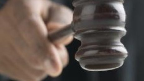 Онкоболна осъди държавата за 80 000 лева
