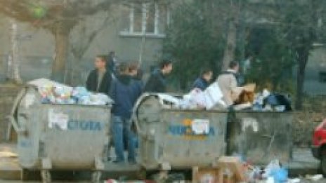 Кремиковци вони, не се трае