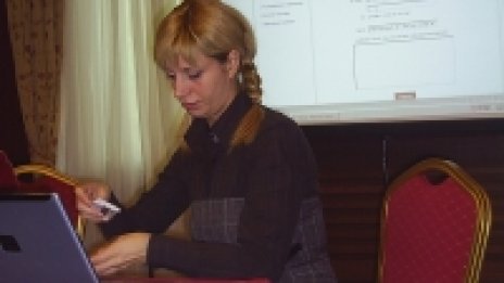 Ваня Щерева кани, провокира и търси човека Х