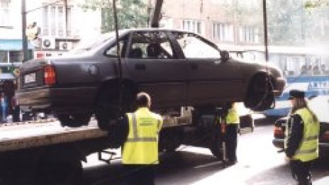 Къпят центъра на София от 23 април, вдигат паркирани коли