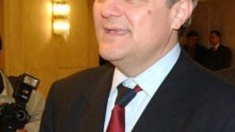 Министър не знае дали Маджо е заплашван, охраната била за магистрати