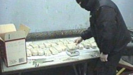 Българи са арестувани при операция срещу наркотрафика в Италия