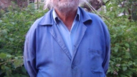 Новите гащи на попа