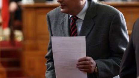 Костов иска единодействие със СДС