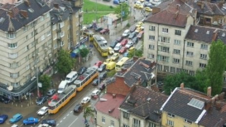 Затварят част от баш центъра за коли до 21 август