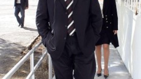 Кметът се отчете: грейнали градини, светнали фонтани