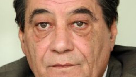 Миланов бил автентичният десен, Тити и той, пък и Дончева