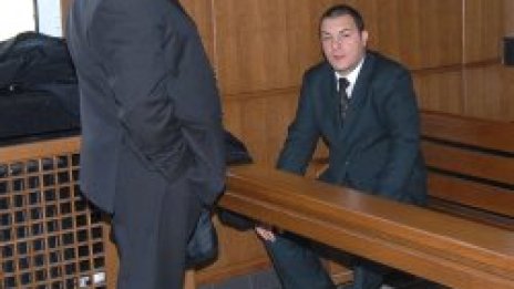 Кандидат-кметовете съд не ги лови