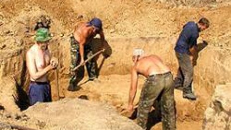 Откриха злато на древните българи при разкопки в Сибир