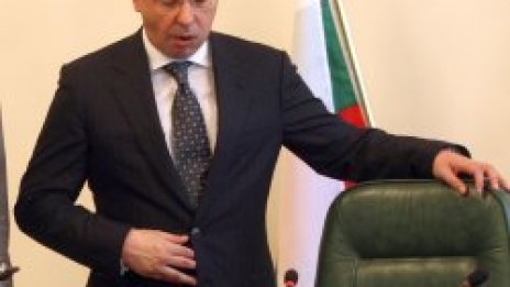 Станишев плаши с хиперинфлация
