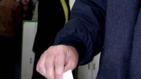 15,7% вече гласуваха, баба Кинка - също