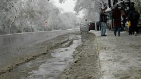 Ремонтират трамвайни релси, променят маршрути