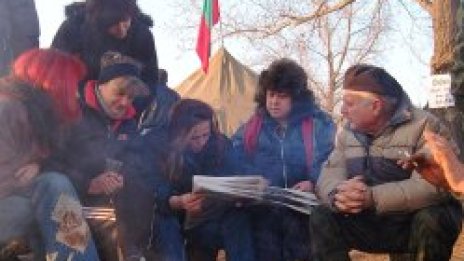 Суходол отговаря: Не ни трябват пари, не искаме сметището