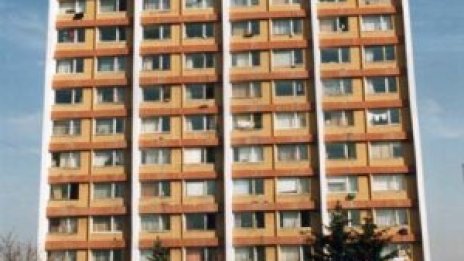 Ремонтират студентски общежития, министрите склониха за пари