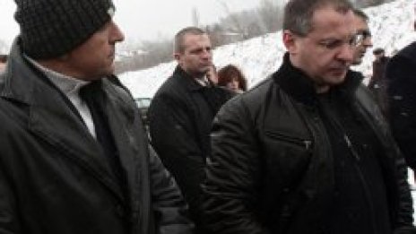 Бойко &quot;изчисти&quot; София, заяде Сергей за страната