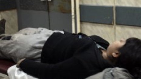 Пострадалата при срутването на сграда в София е с опасност за живота