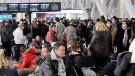 Пълен хаос на Летище София
