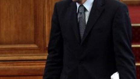 Вълчев не бил венчан за просветата, готов за сблъсъка с царя