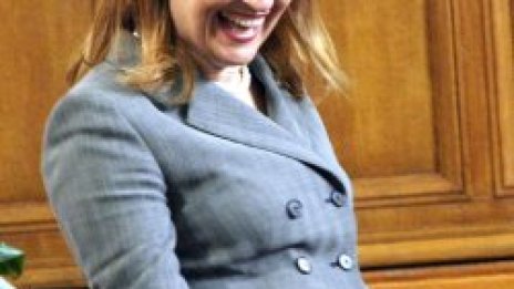 Шулева яко дим, страх я е от Първанова