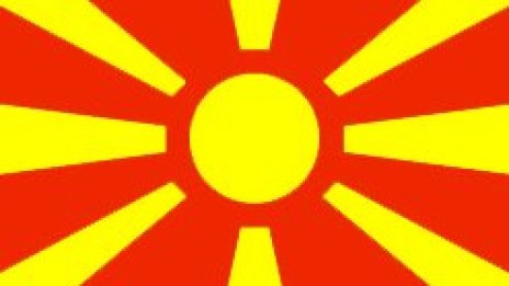 Македонците пак пиха студена вода за името