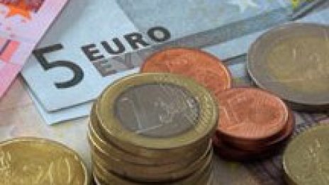 Еврото над 1,50 долара за първи път в историята си