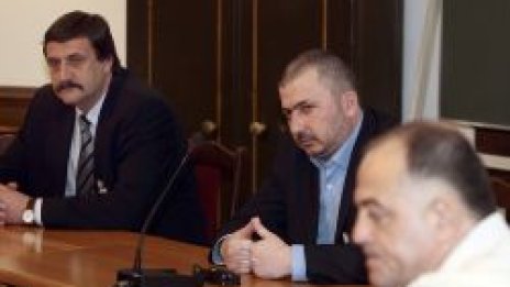 Комисия в НС ще бистри трагедията във влака