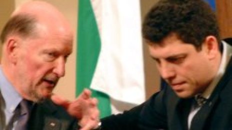 Милен се впи в царя, не го пуска за президент на ЕС