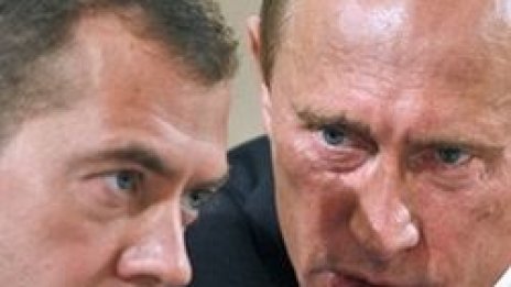 В Русия няма да има двувластие, зарече се Медведев