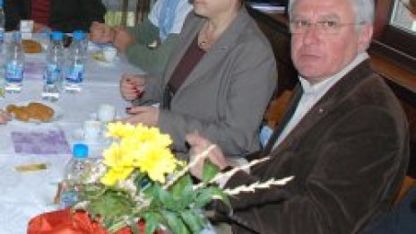 Доган празнува, а Петков - тъгува