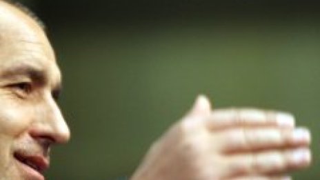 Бойко натирва провинциалистите