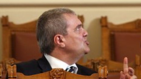 &quot;Наивно&quot; с Румен Петков