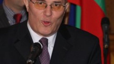 Близнаков: Армията ни изостава с 30 години