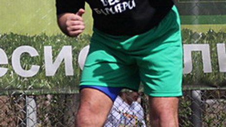 Странно. Бойко Борисов се хвърли в защита на Петков