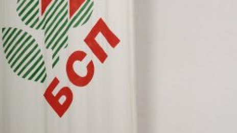 Станишев готвел още рокади?