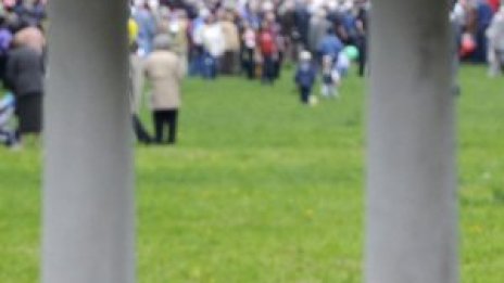 60 000 чакат БГ-гражданство, но не искат работа у нас