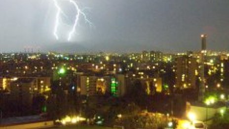 Мълнии поразиха столични светофари