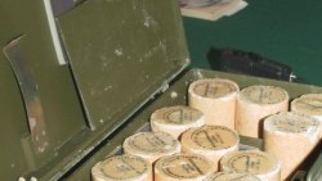 Гамизов: 25 000 тона боеприпаси има на 50 км от София