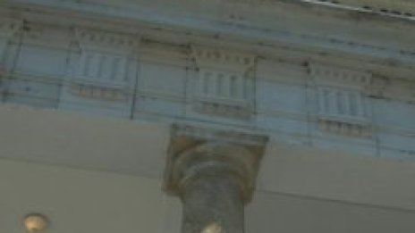 Първанов ни лук ял, ни лук мирисал