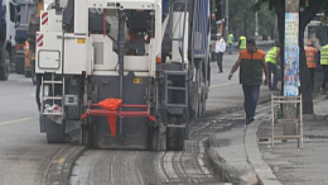 Ремонтират &bdquo;Сливница&ldquo;, променят маршрути