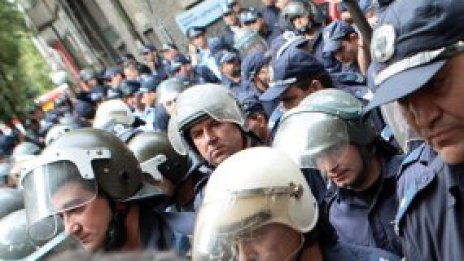 Как да оцелеем на протест или шествие