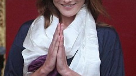 Карла Бруни и Металика на куп