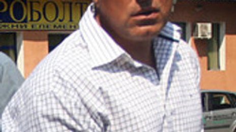 Бойко от брега на Панчаревското езеро: Няма проблем с боклука