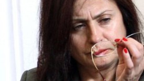 Етем и търговецът на оръжие