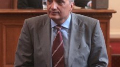 Костов: Създадоха ДАНС, за да свалят Румен Петков