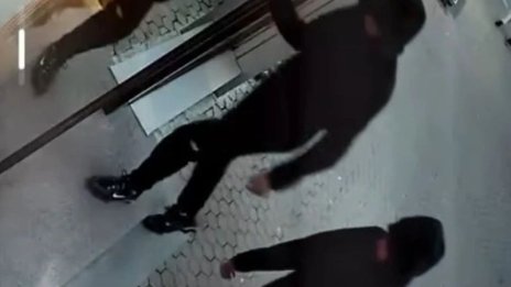 Крадци с маски обраха магазин в центъра на София  посред бял ден ВИДЕО