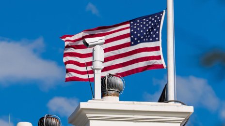 Служител на Държавния департамент на САЩ е осъден на 4 години затвор